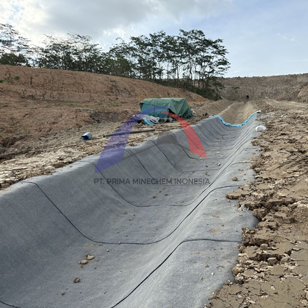 Channel Lining Tambang Batubara - Batu Sopang, Kaltim (2)