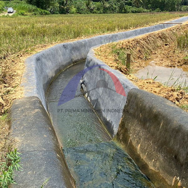 Pelapis Saluran Irigasi Kalimantan Selatan (1)