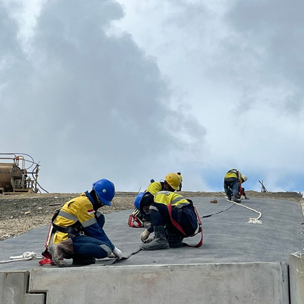 Slope Tambang Emas (2)